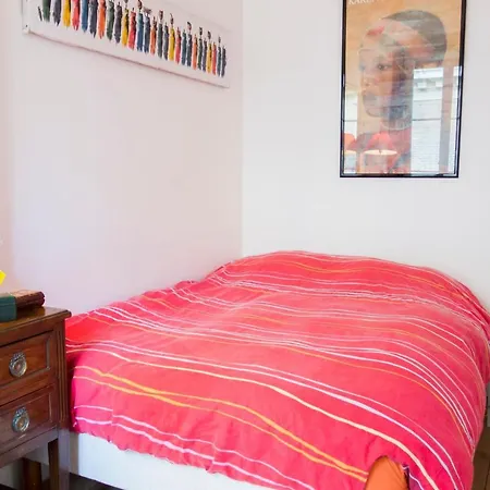 Hostnfly - Beautiful Near The Arc De Triomphe *